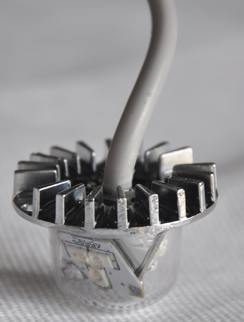 LTD-290 LED hideaway light