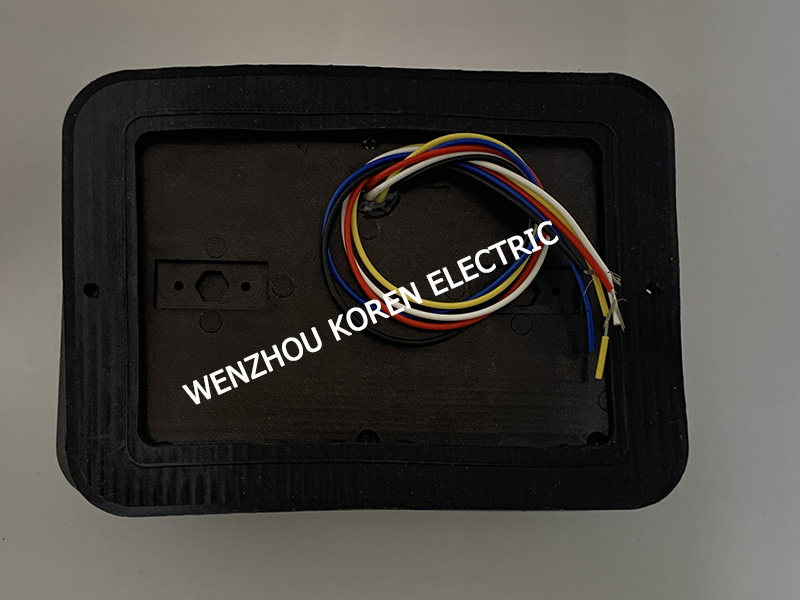 17R03 LED perimeter light