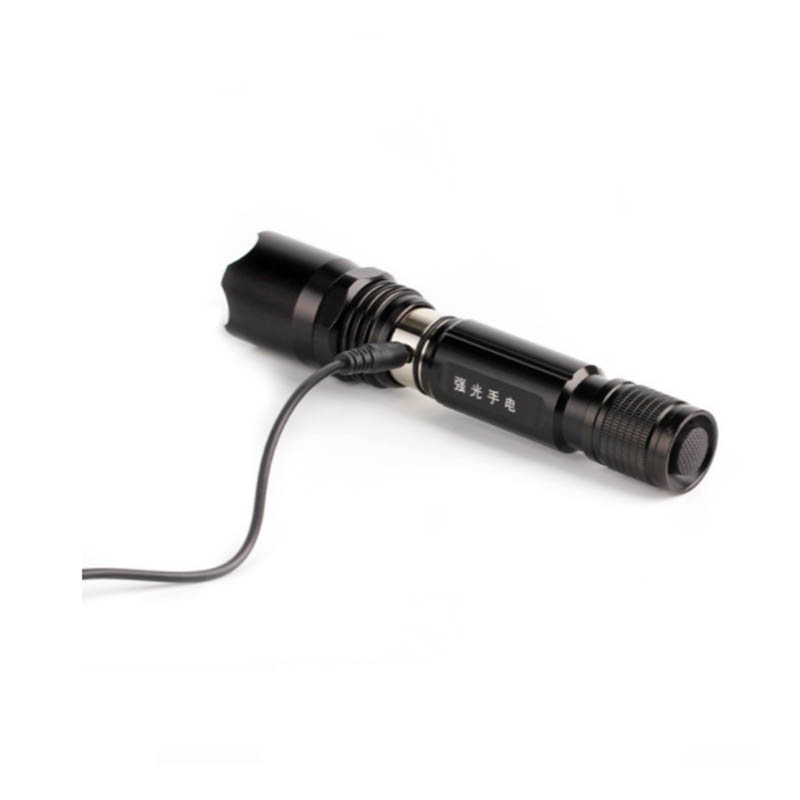 FL8044 LED Tactical Flashlight